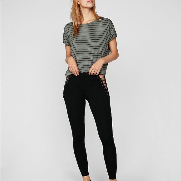 ✨ Cut-Out Lace-Up Leggings✨ - Picture 1 of 6